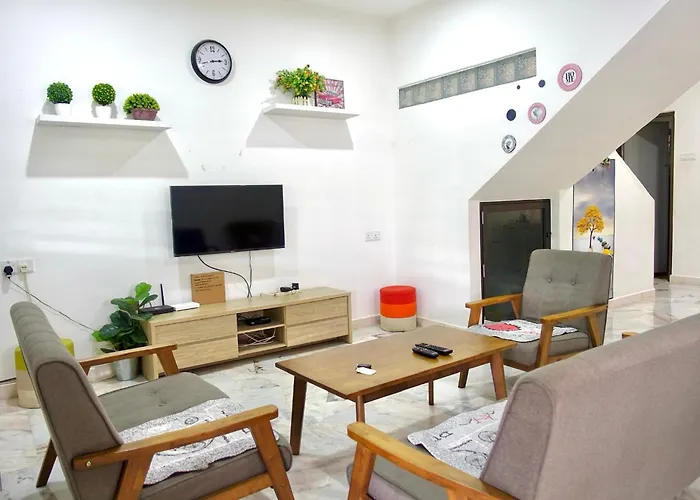 Ipoh Cozy Homestay For 10-13Pax